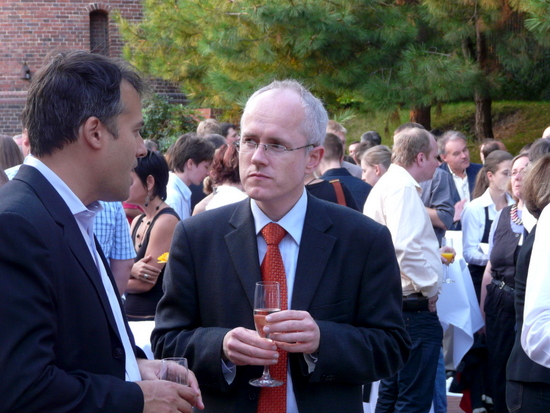 Michail Bletsas (MIT) und Prof. Dr. Jochen Schiller (Vizepräsident der Freien Univerisität) im Gespräch (v.l.n.r.)